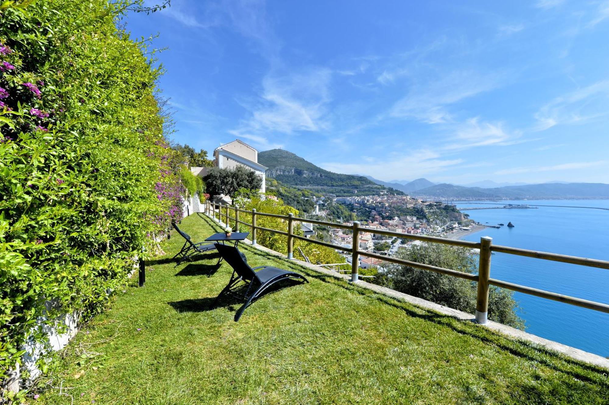 In Costa Relais & Luxury Suites Vietri sul Mare Exterior photo